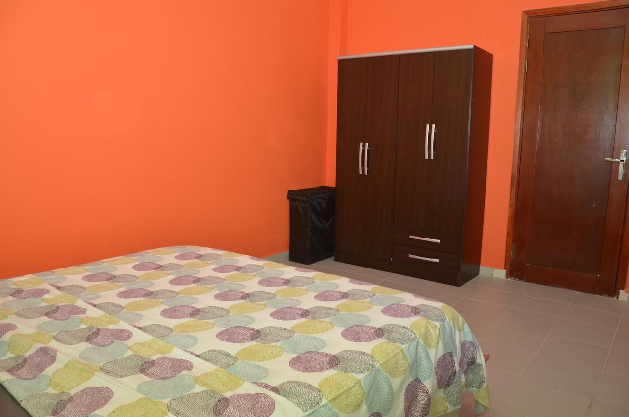 Le Buffle Noir Appart d'hôtes Douala Extérieur photo