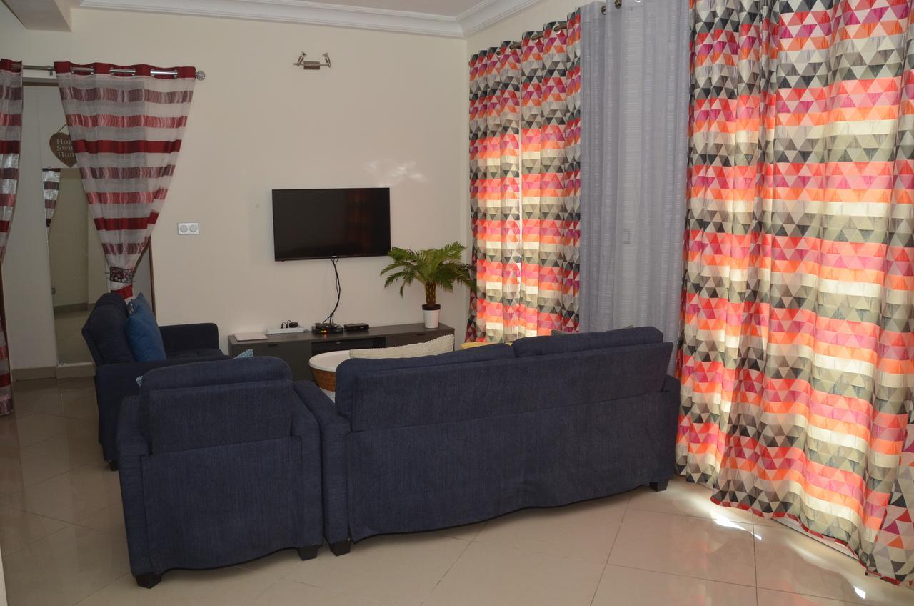 Le Buffle Noir Appart d'hôtes Douala Extérieur photo