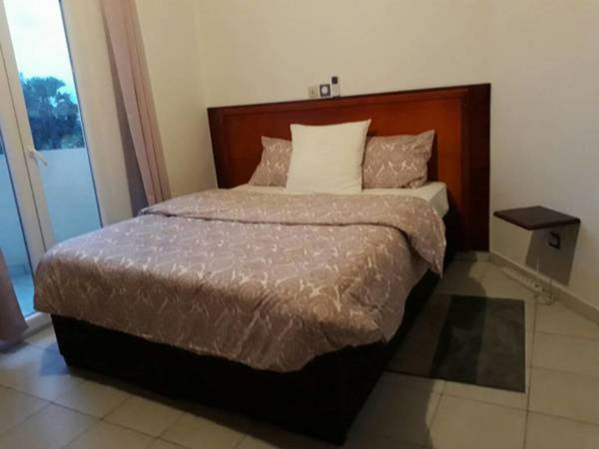Le Buffle Noir Appart d'hôtes Douala Extérieur photo